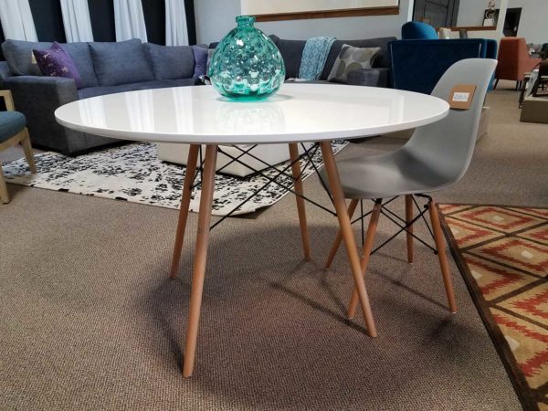 Mid Century Round Table